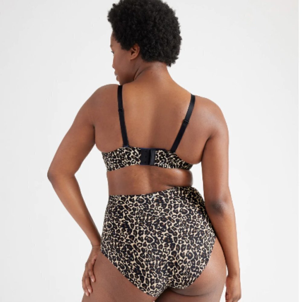 Knix Evolution Seamless Reversible Bra Savanna Mi… - image 2